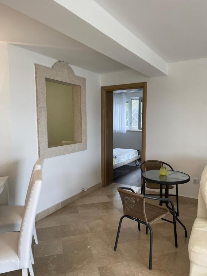 Villa Cube Premantura Buitenkant foto