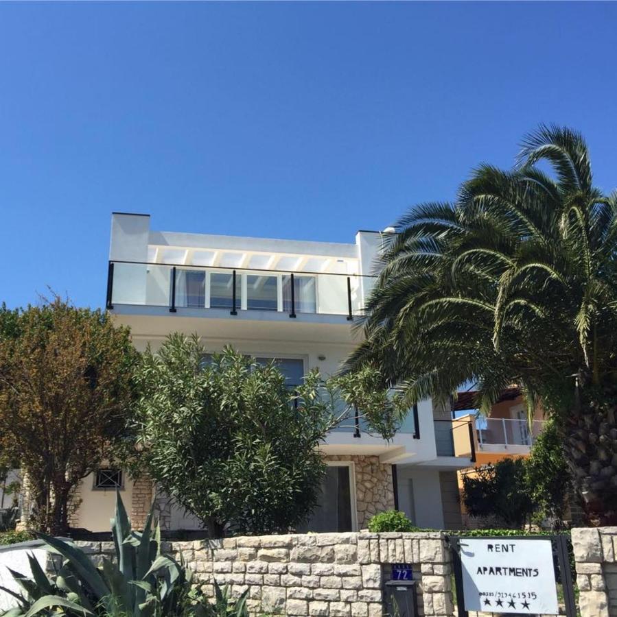 Villa Cube Premantura Buitenkant foto