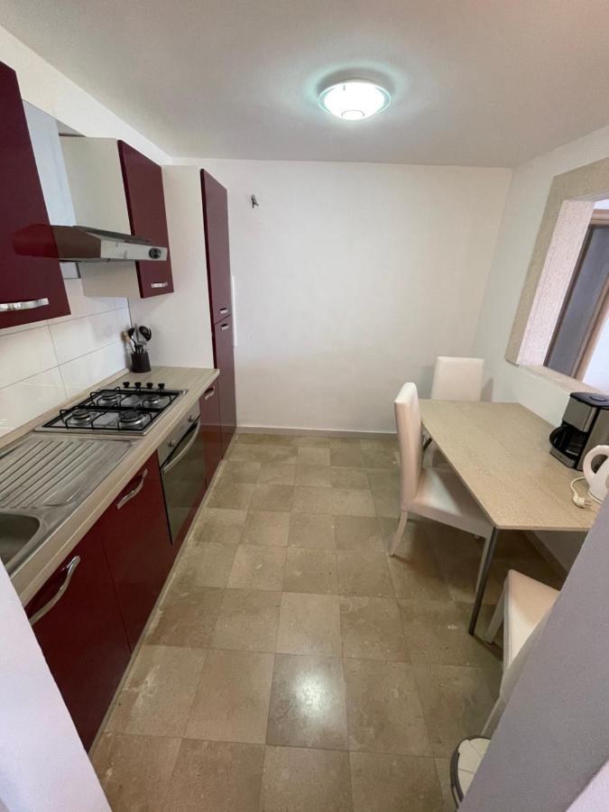 Villa Cube Premantura Buitenkant foto